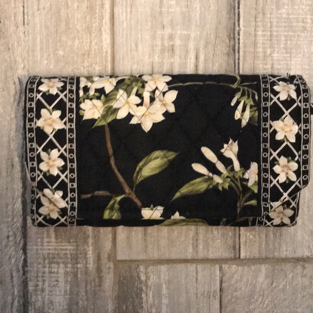 Vera Bradley Vintage Retired Jasmine Print Wallet